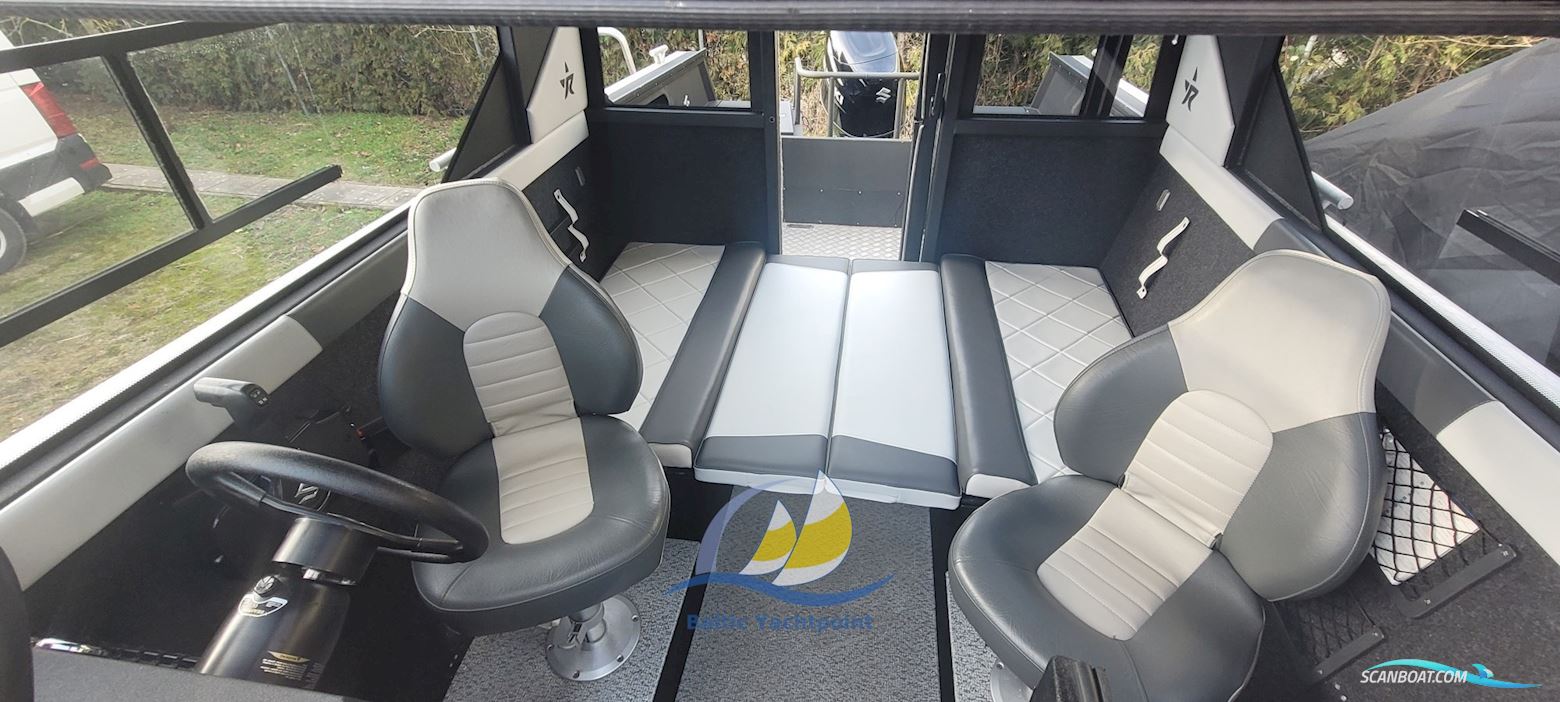 REALCRAFT 600 Cabine