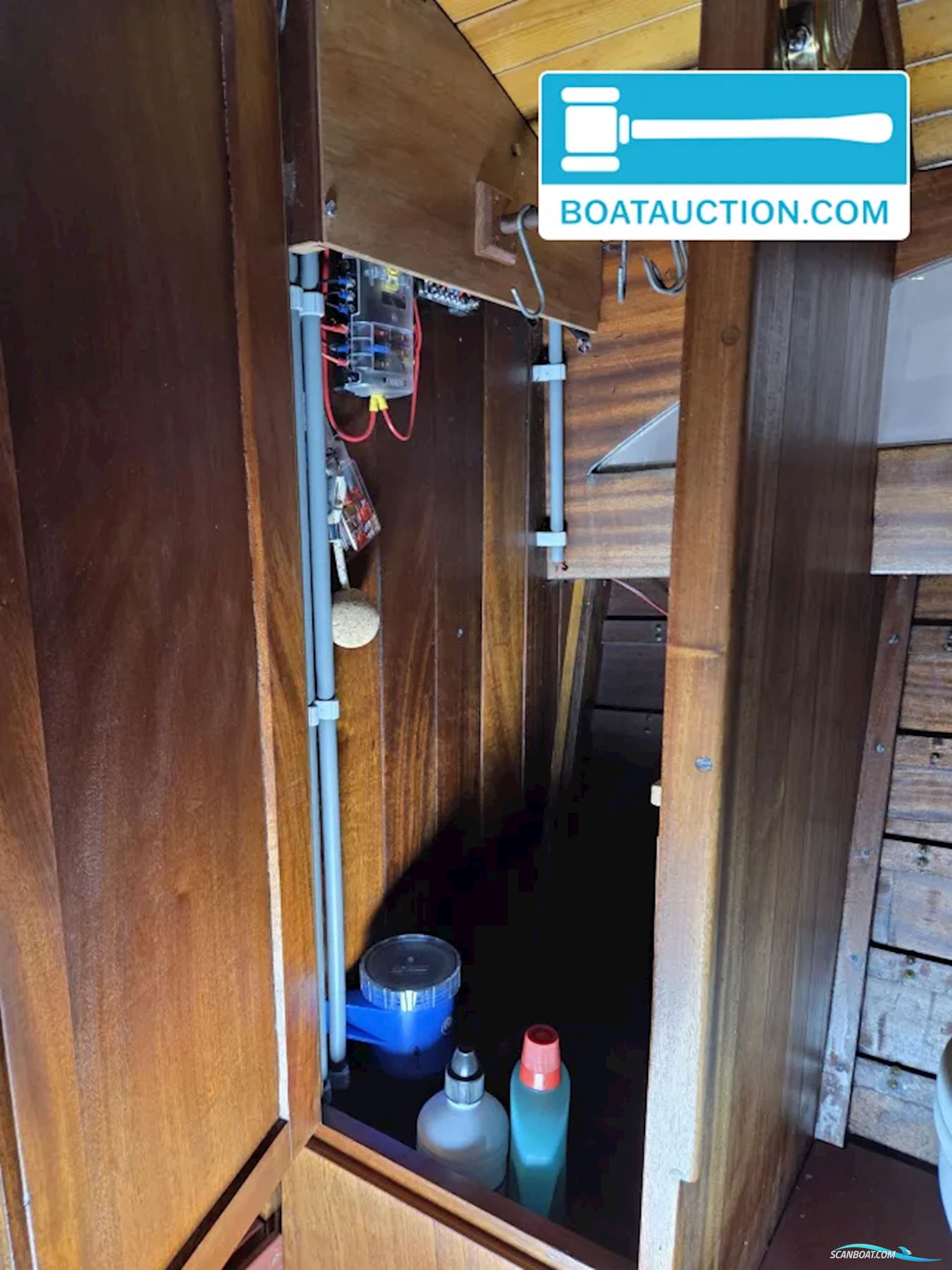 Rechlin kajuitmotorboot