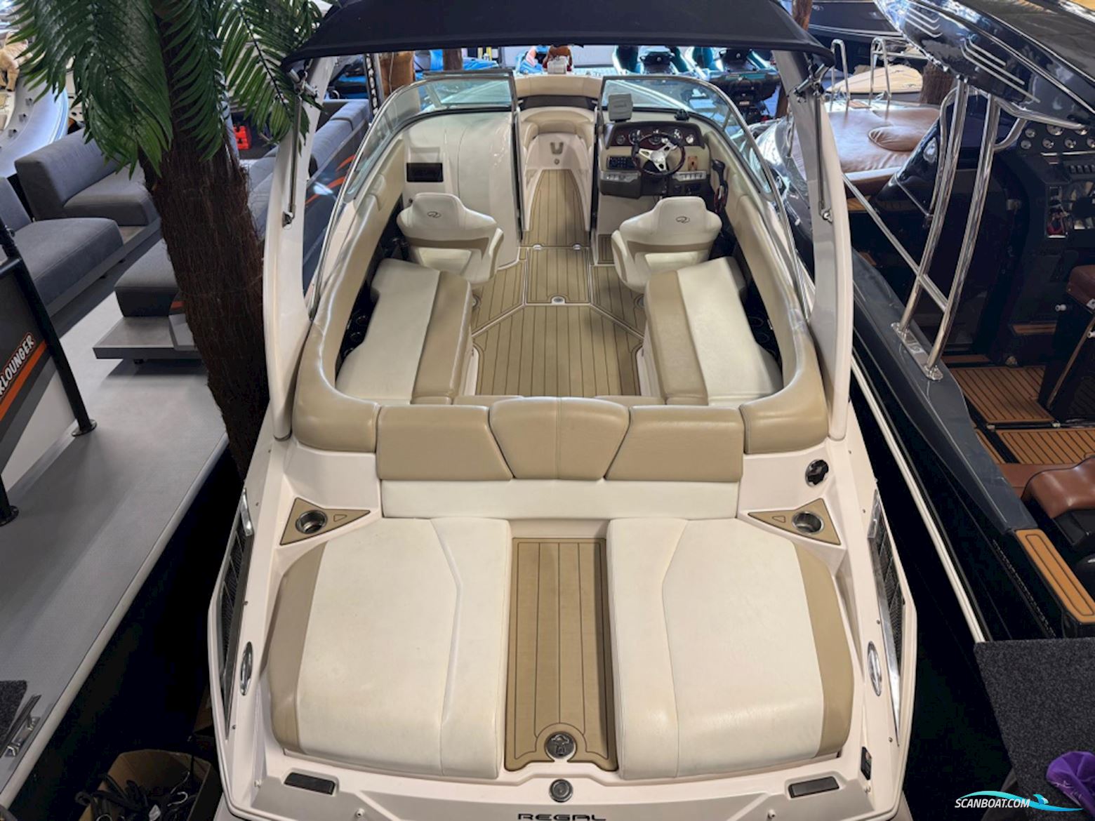 Regal 2500 Bowrider
