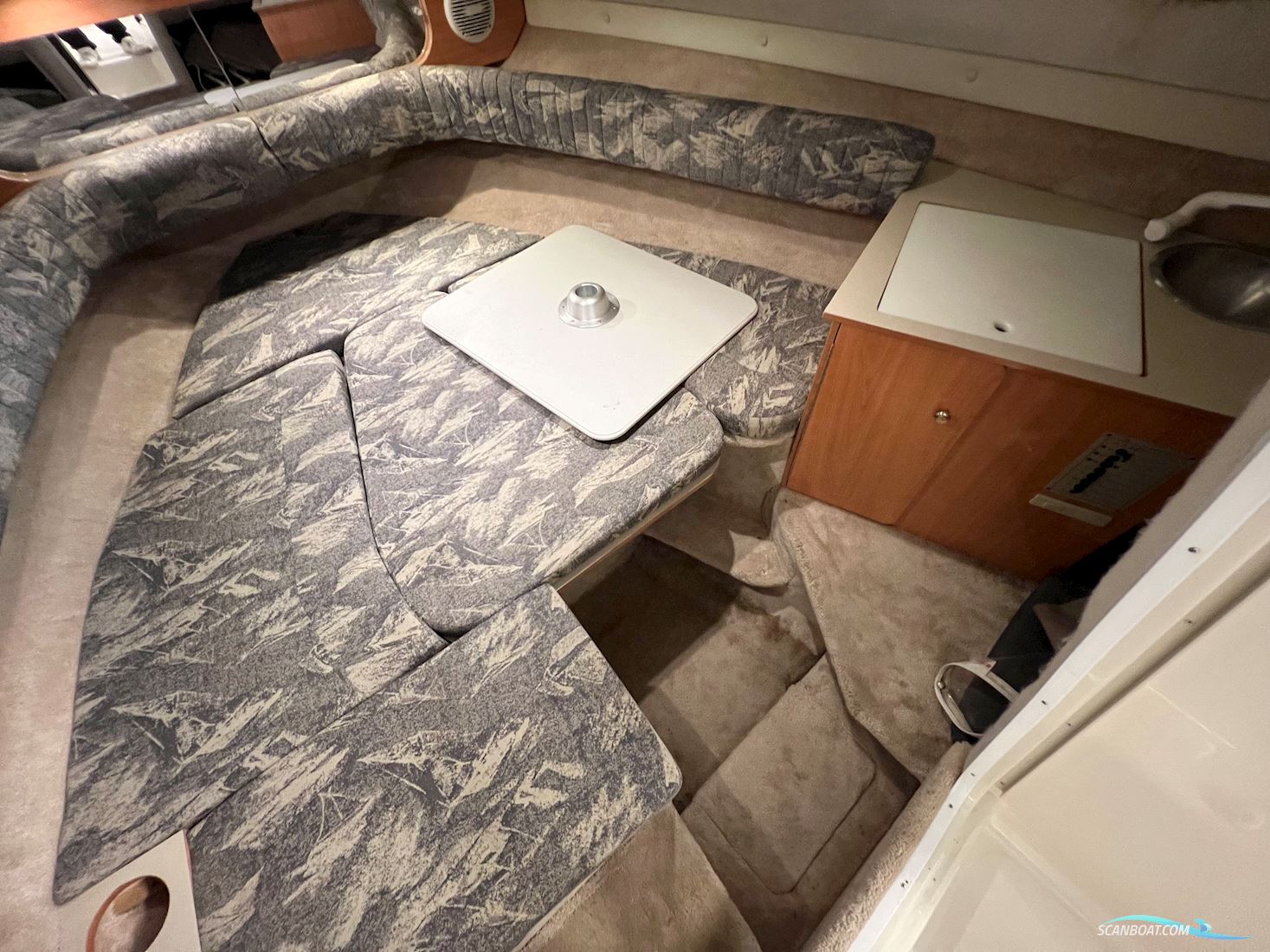 Regal 2550 Lsc