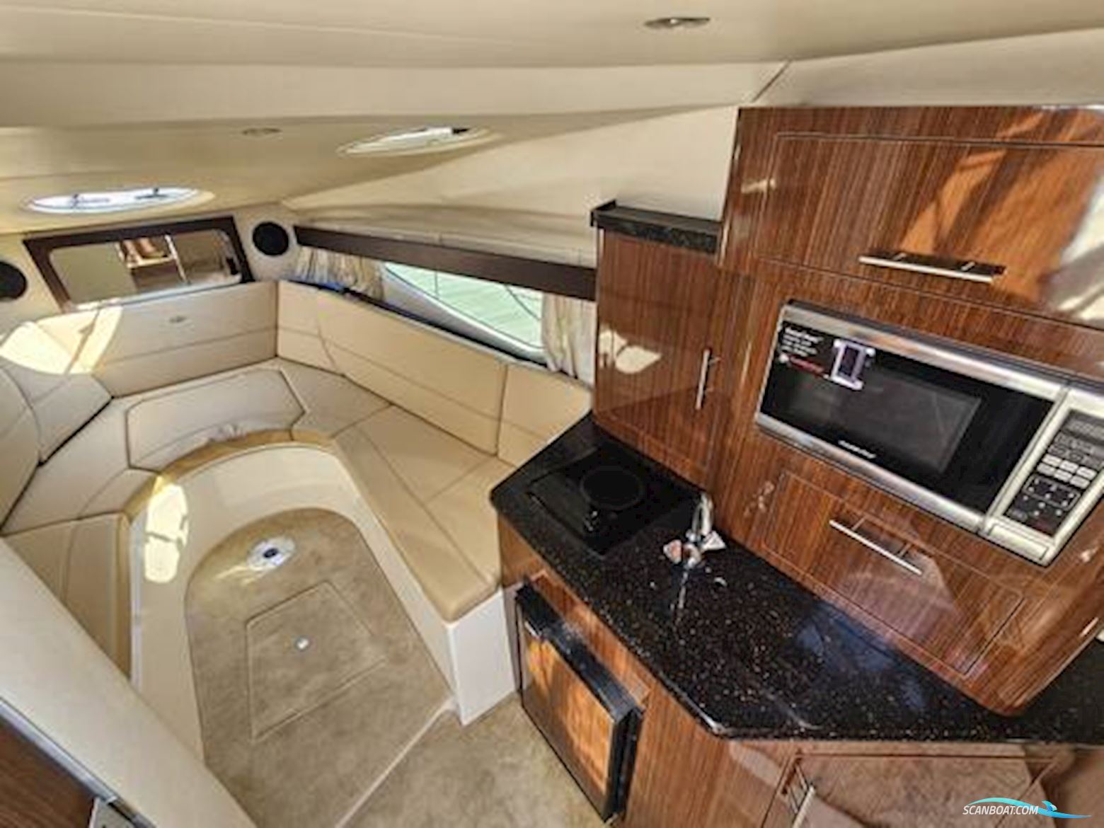Regal 28 Express