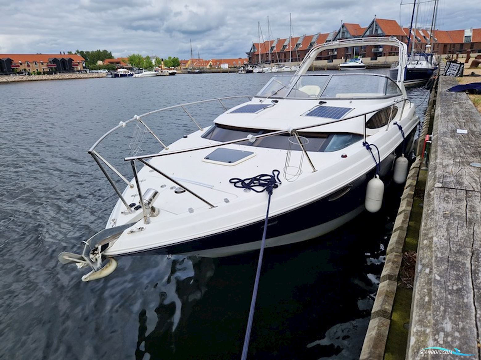 Regal Commodore 3060 Diesel Motorbåd 2004, med Engine Type Yanmar,Hk 2x240,Diesel motor, Danmark