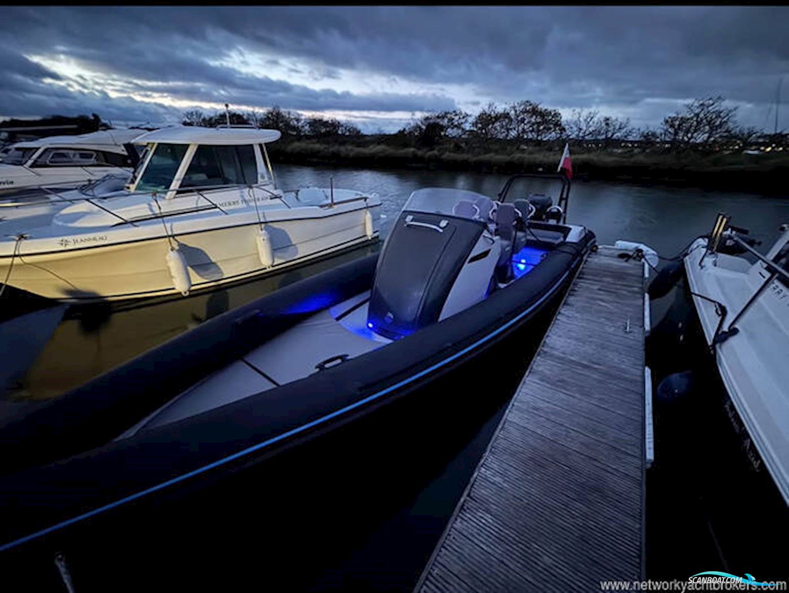 Renegade 820