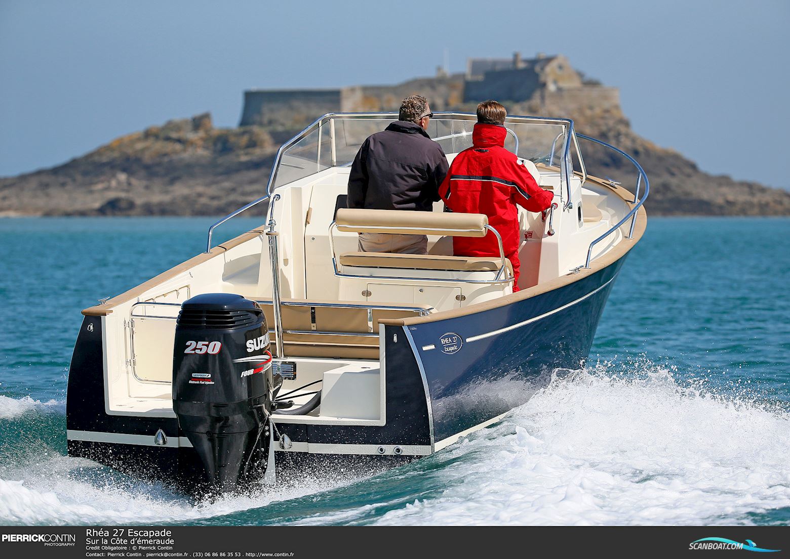 Rhéa 27 Escapade
