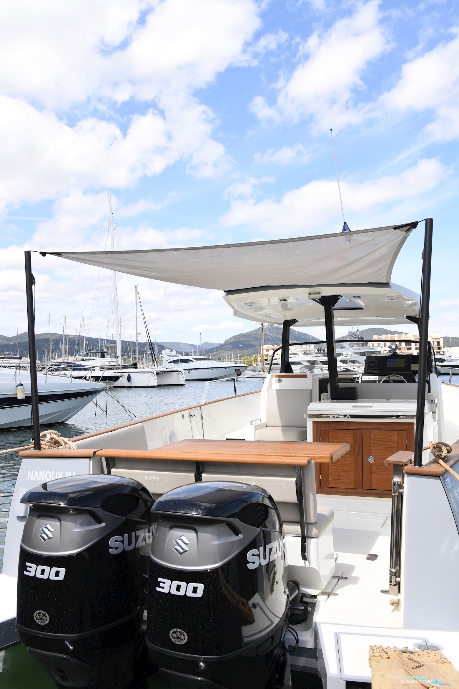 Rhéa 32 Open