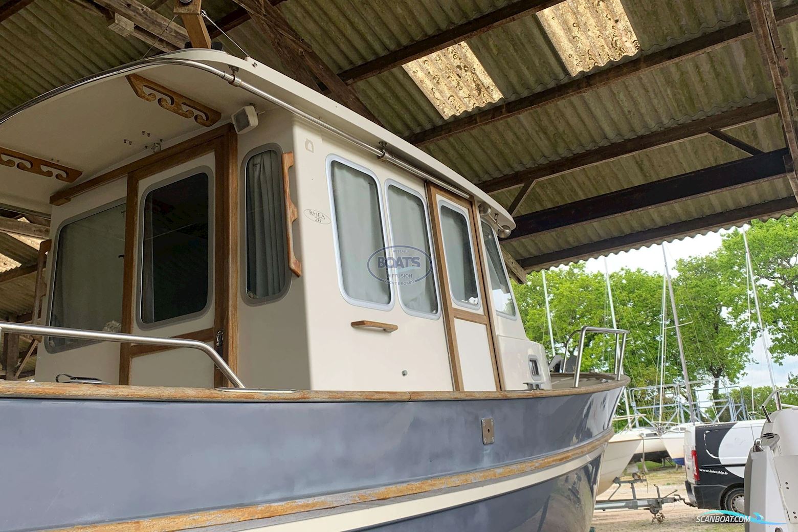 Rhea Marine RHEA 28