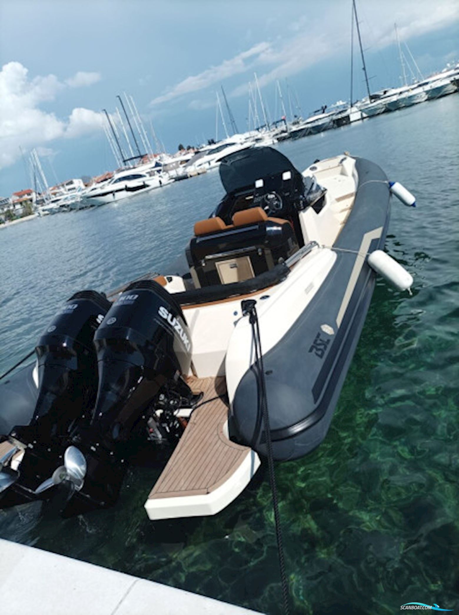 Rib Schlauchboot BSC B.2 Motorbåd 2023, med Suzuki DF 300 motor, Kroatien