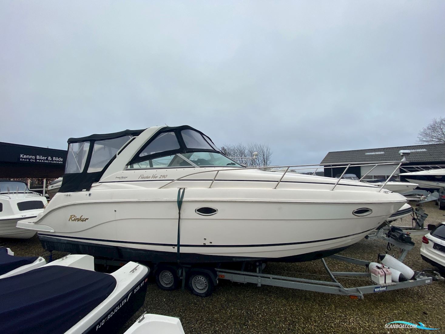 Rinker 290 Fiesta Wee