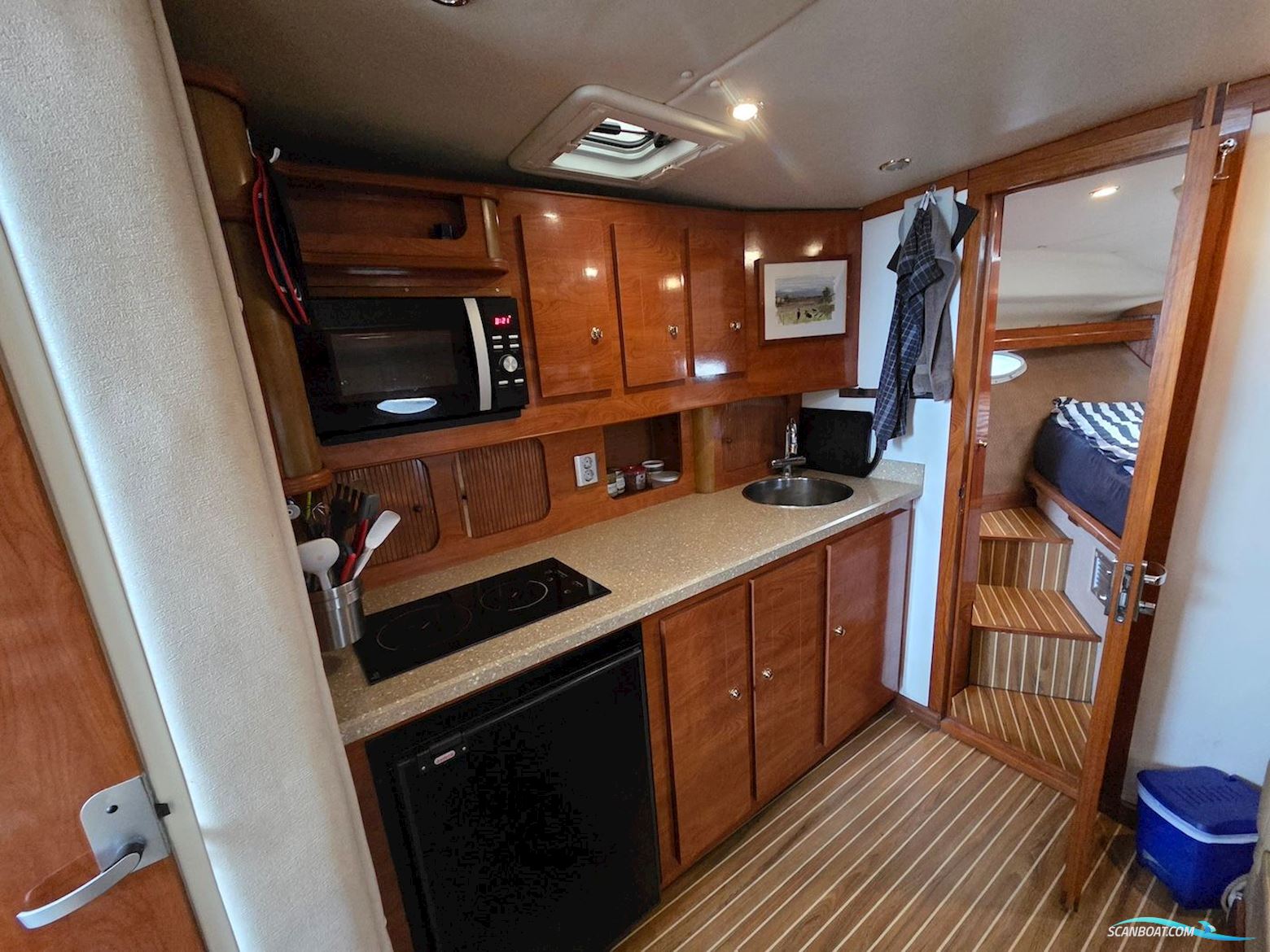 Rinker 360 Fiesta Vee