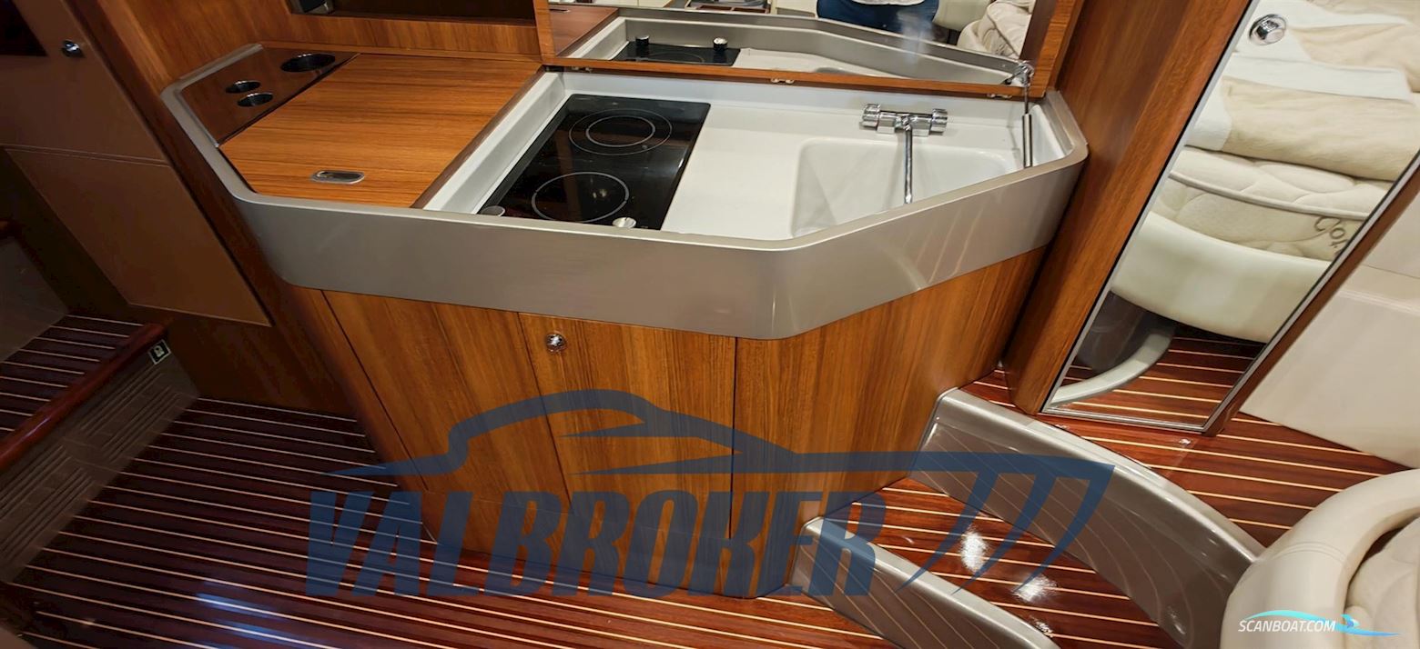 Riva 44 RAMA