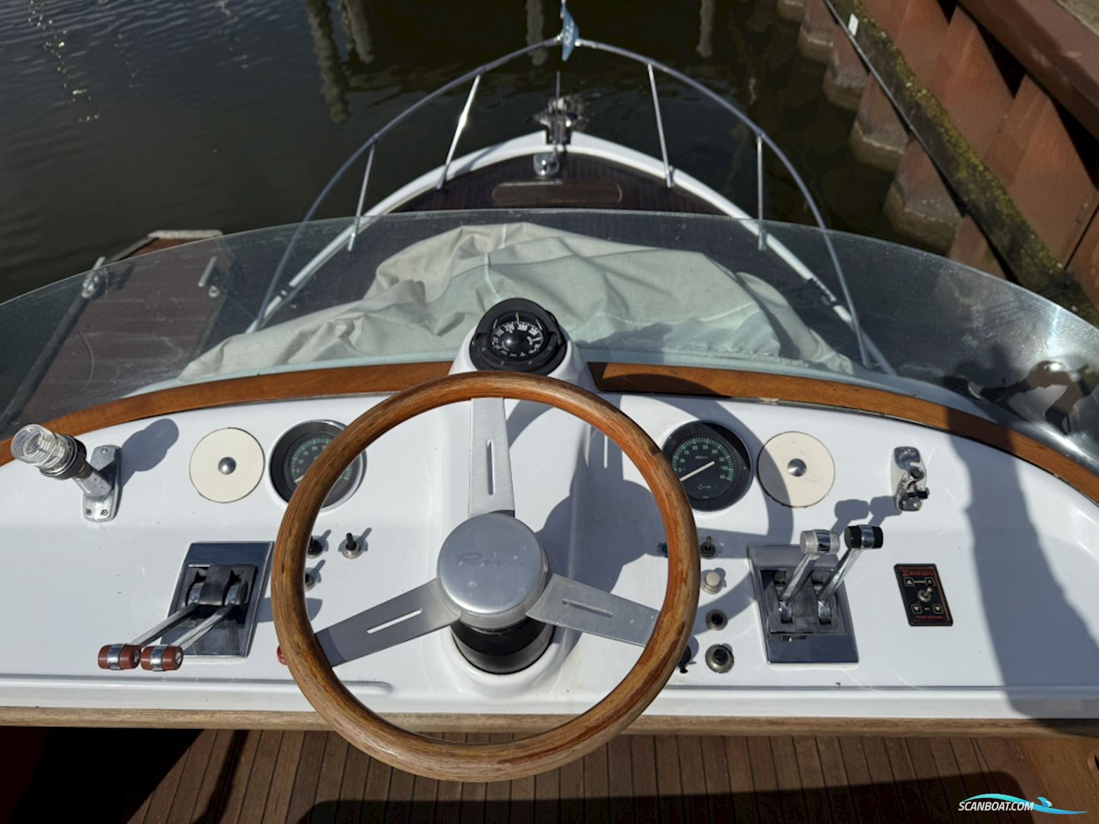 Riva Bertram 25 Sport Fisherman