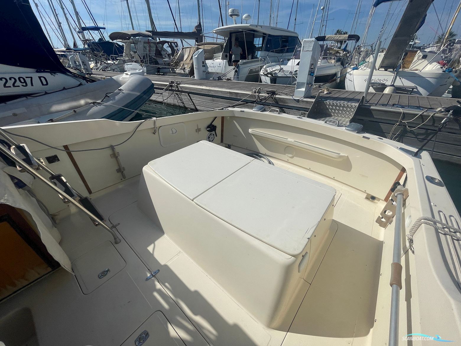 Riva Betram Sport Fish 25