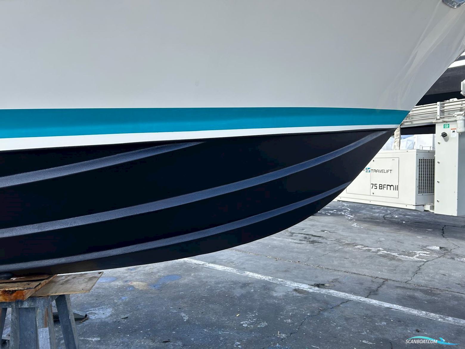 Riva Betram Sport Fish 25