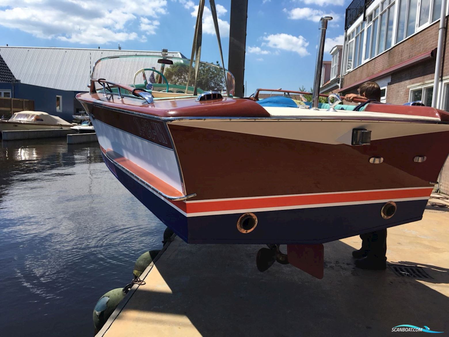Riva Junior