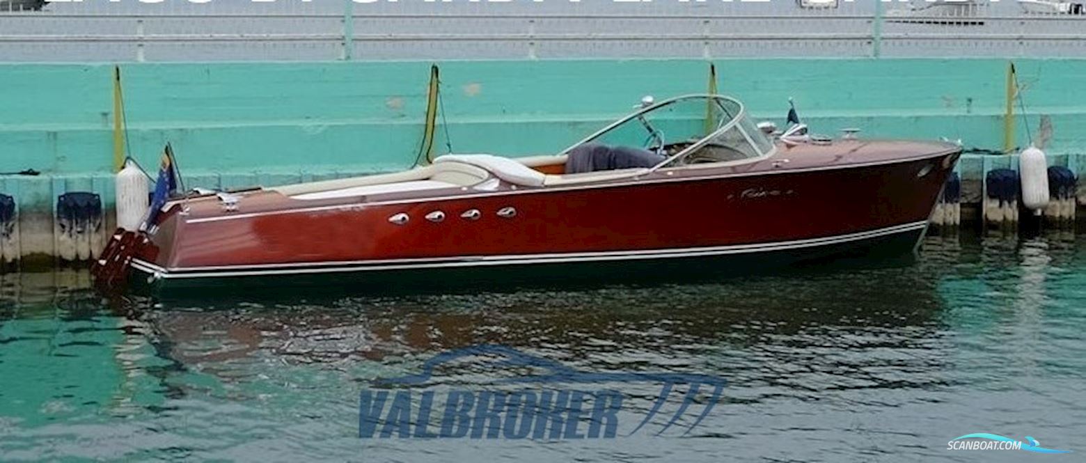 Riva Tritone