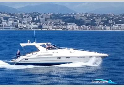 Riva Tropicana 43 Motorbåd 1989, med Twin Cummins V8 V903 425hp Inboard  Direct drive engines with 4 Blade Bronze propellers motor, Spanien