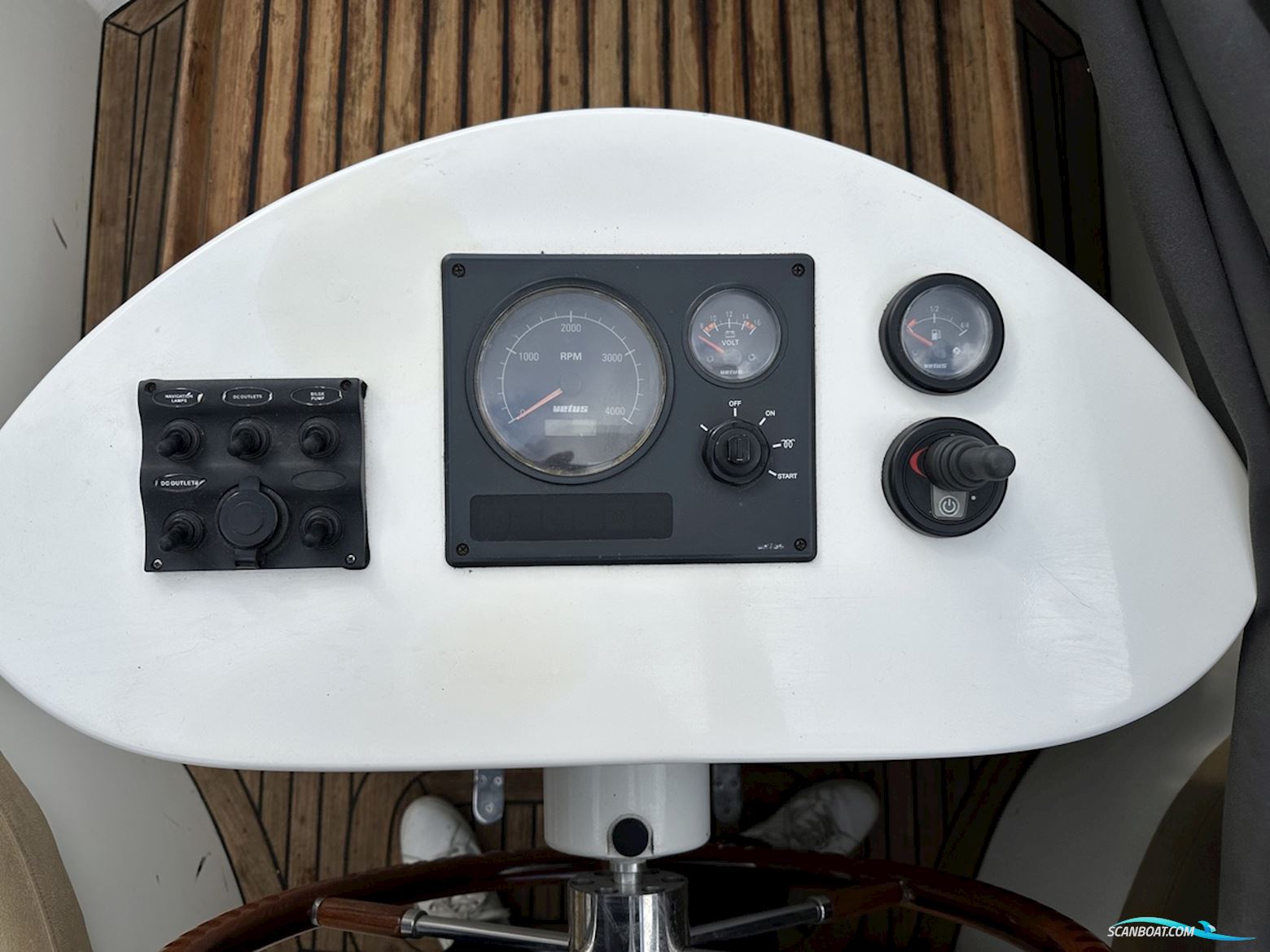 Riviera 24