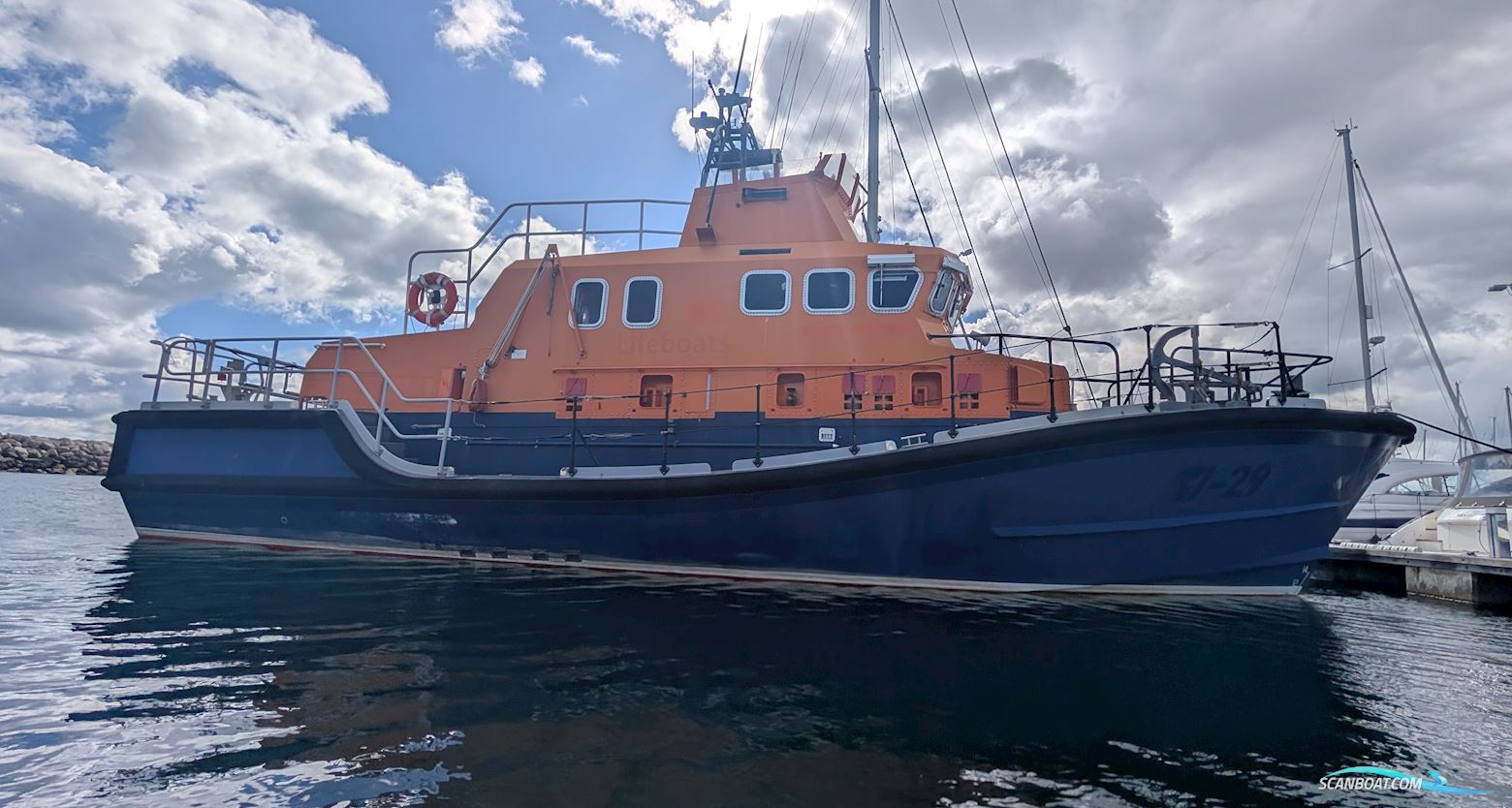 Rnli Lifeboat Severn Class Motorbåd 2013, med Mtu motor, England