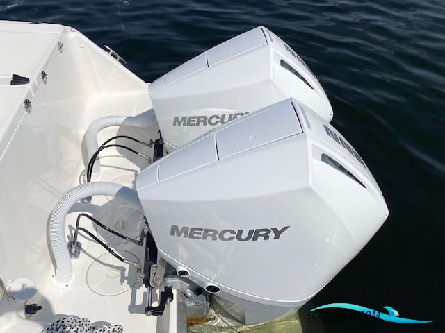 Robalo R260 (CE/B)