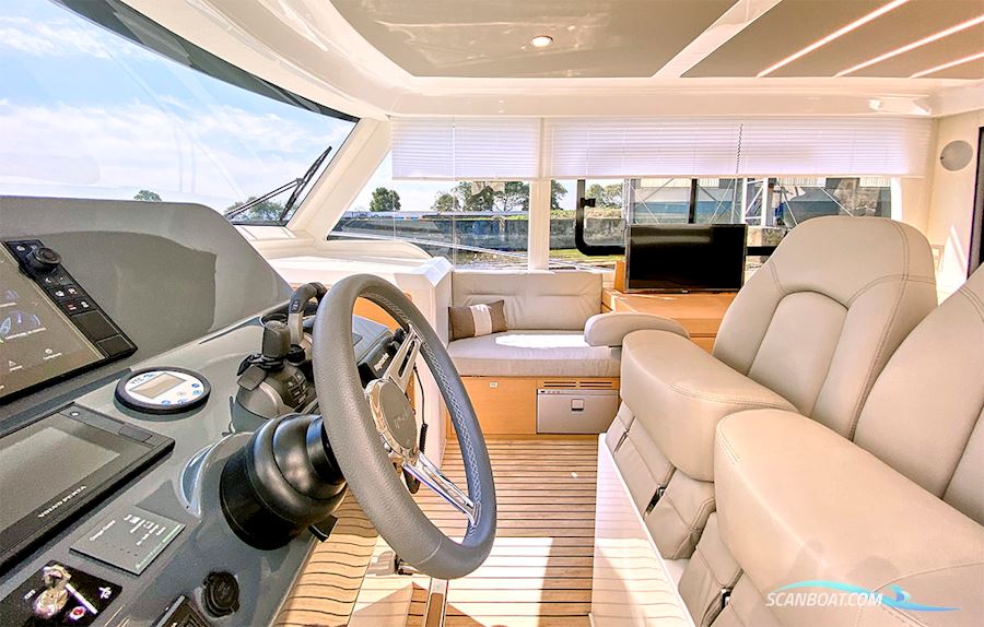 Rodman 1290 Evolution Flybridge