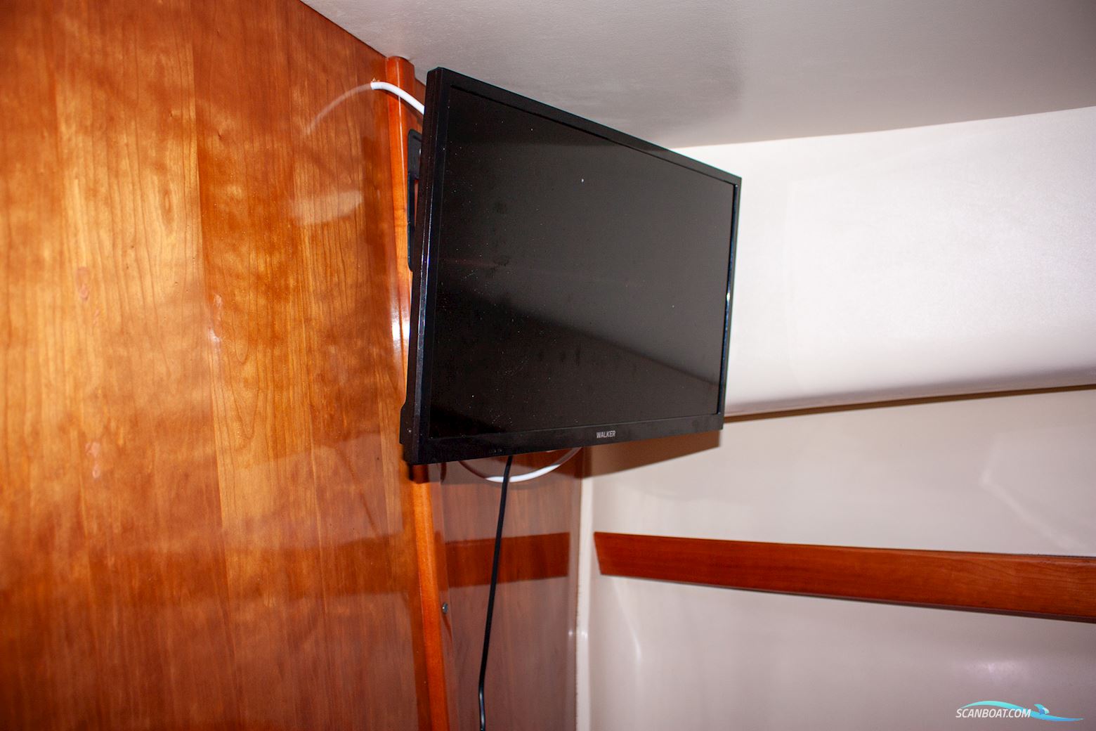 Rodman 800 Flybridge