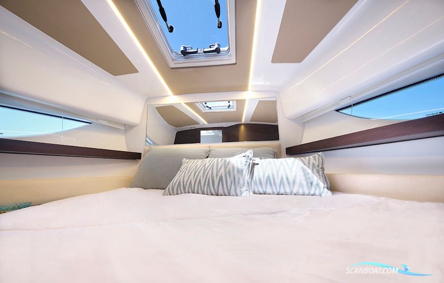 Rodman Spirit 31 Hardtop Inboard