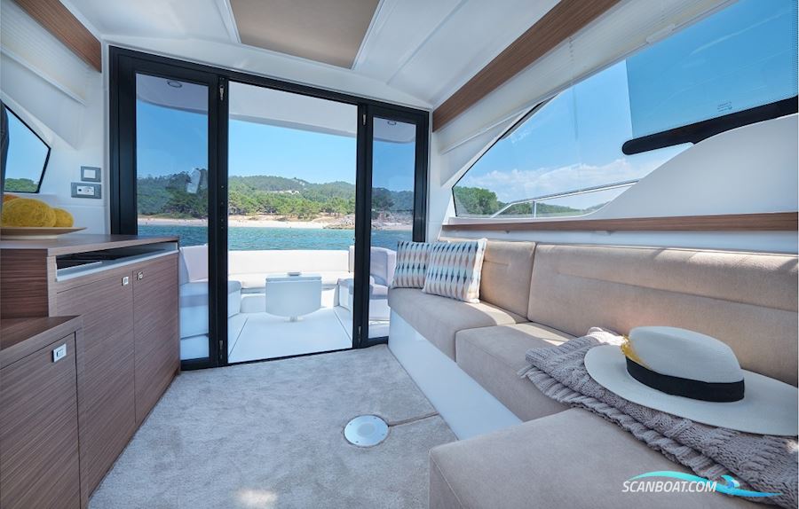 Rodman Spirit 31 HT Outboard