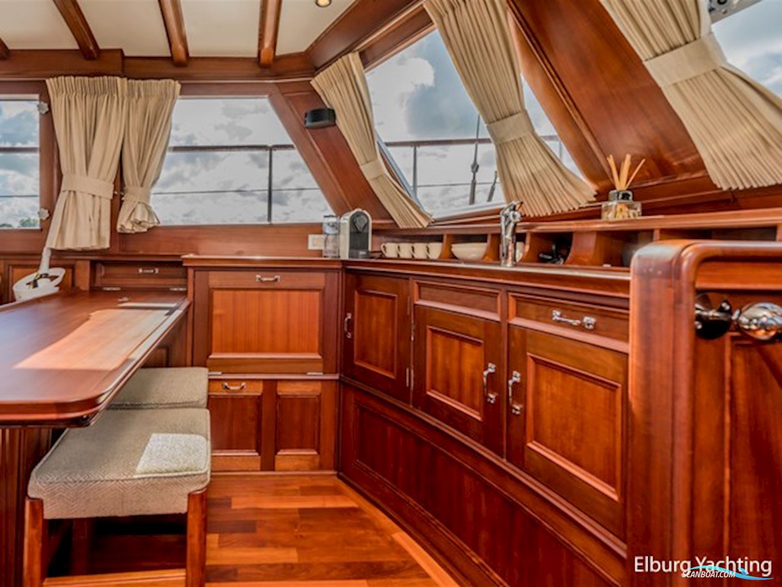 Roundbilge Lunstroo - 56