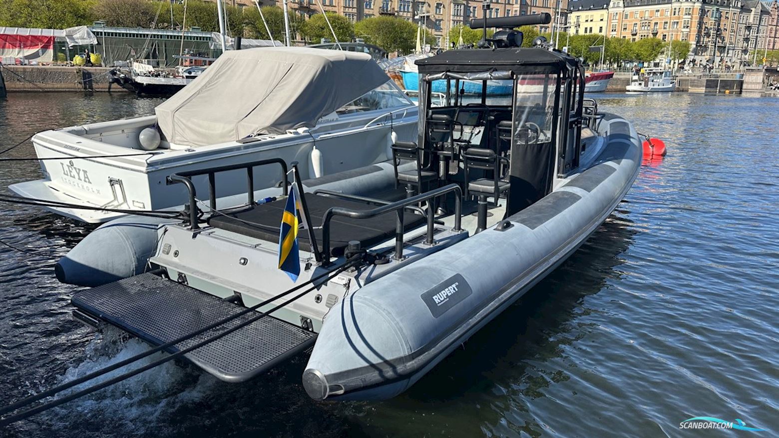 RUPERT 32 CABIN
