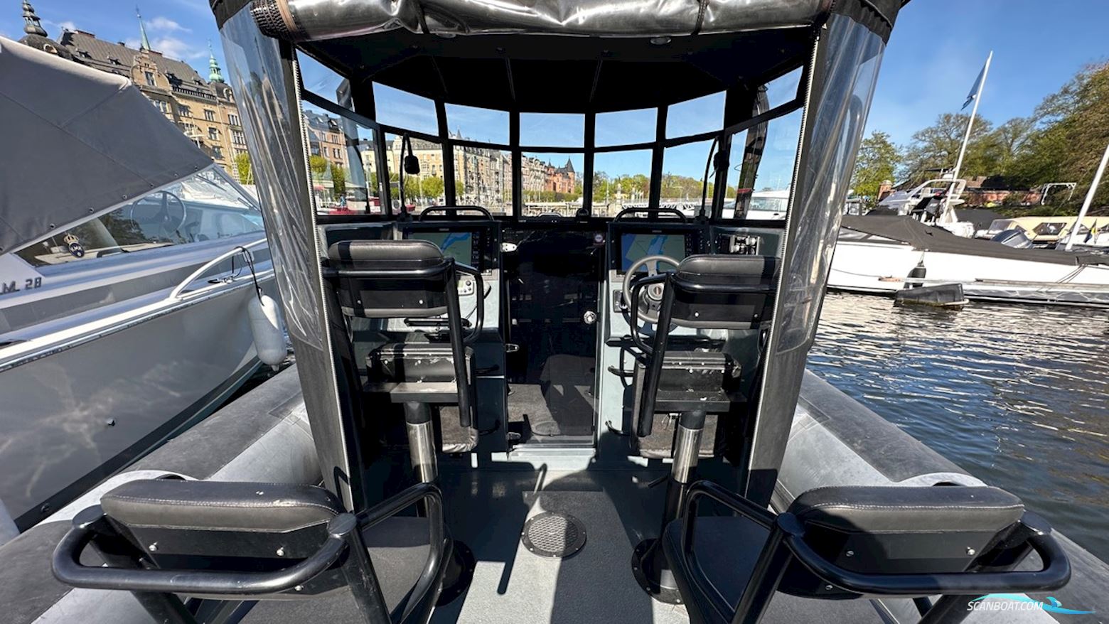 RUPERT 32 CABIN