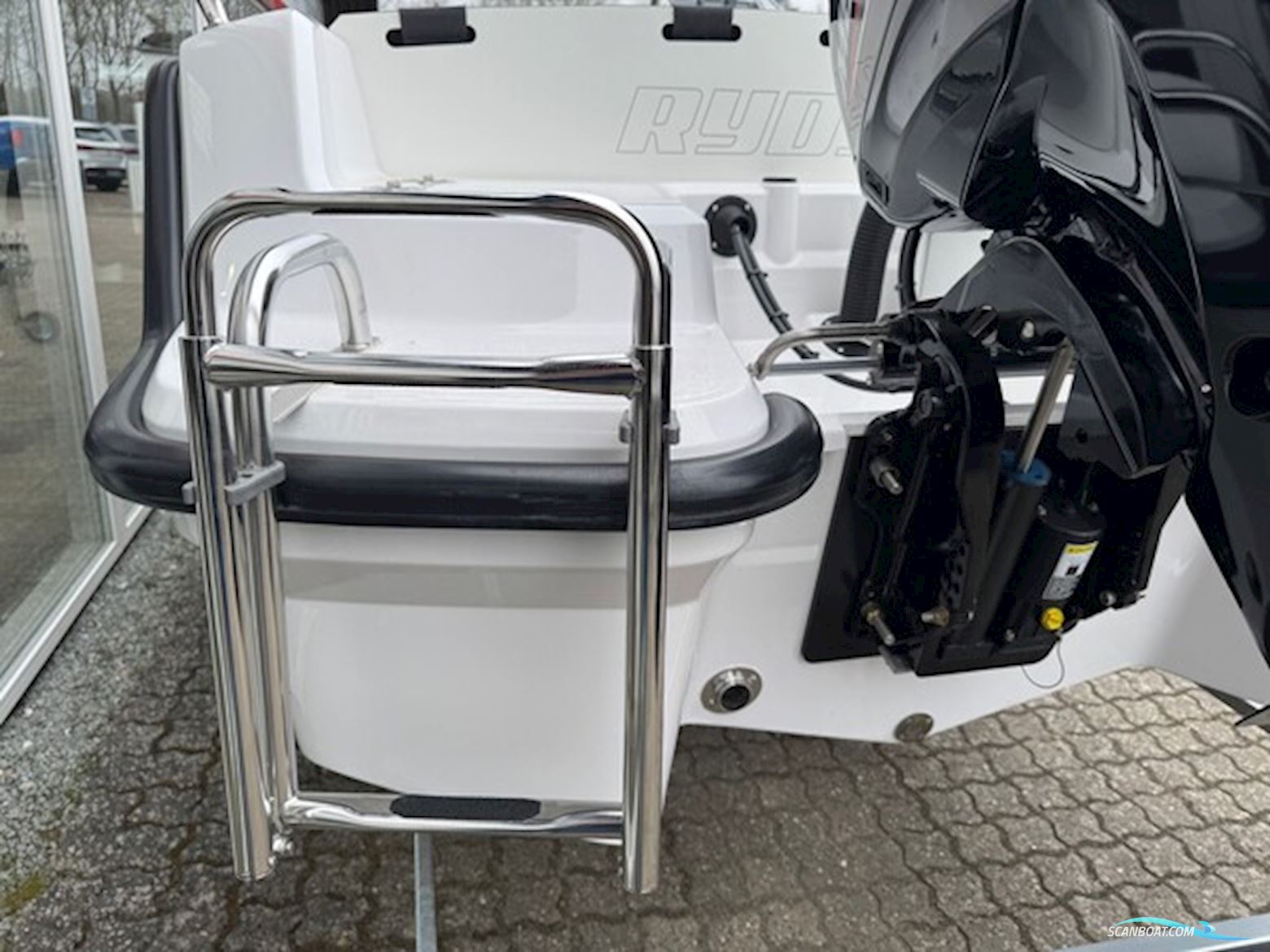 Ryds 484 VI Sport Med F40 Mercury-Efi Elpt og Udstyr