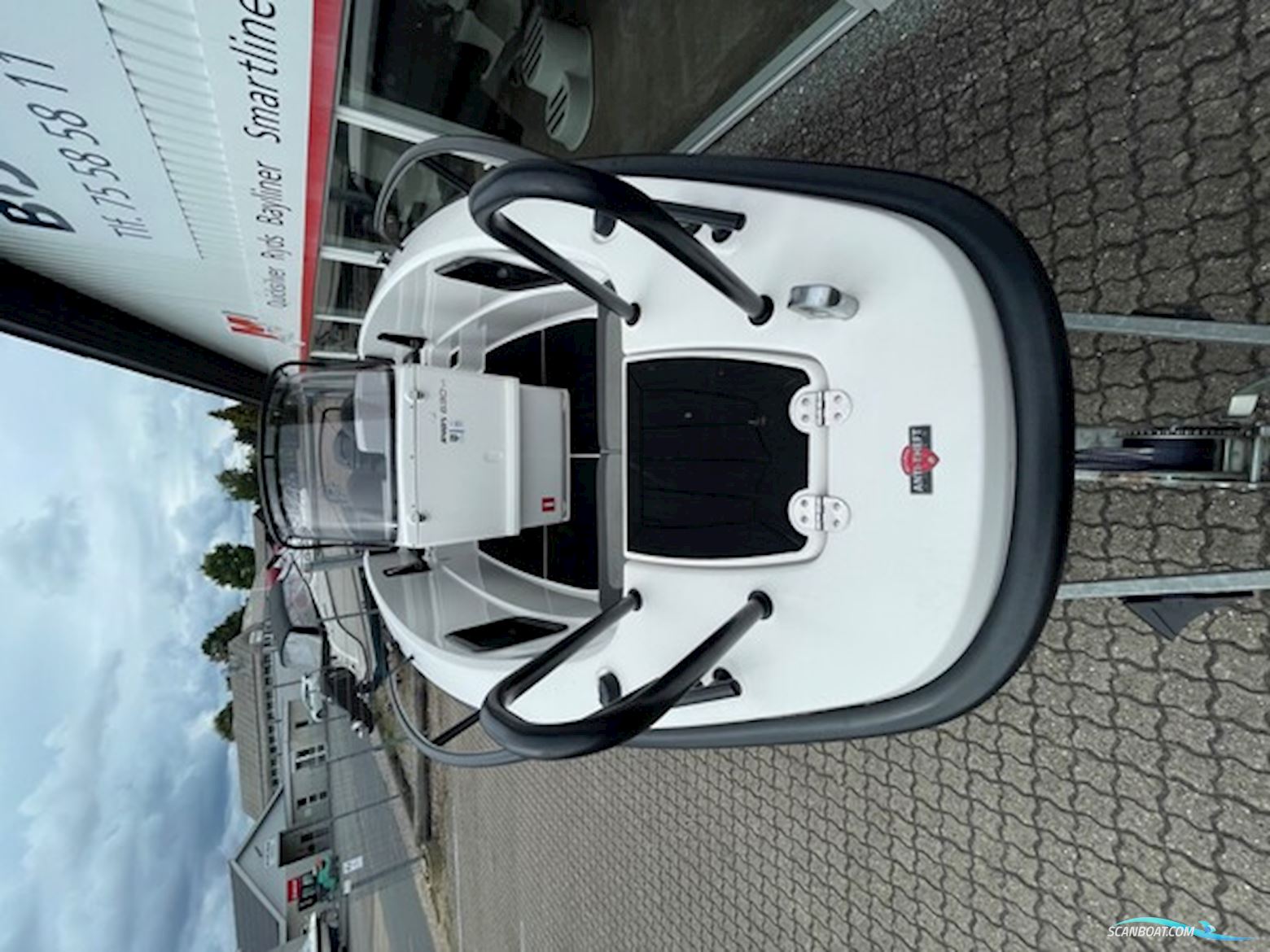 Ryds 630VI Mid-C - F115 Mercury-Efi 2,1L og 201500B Brenderup Premium Bådtrailer