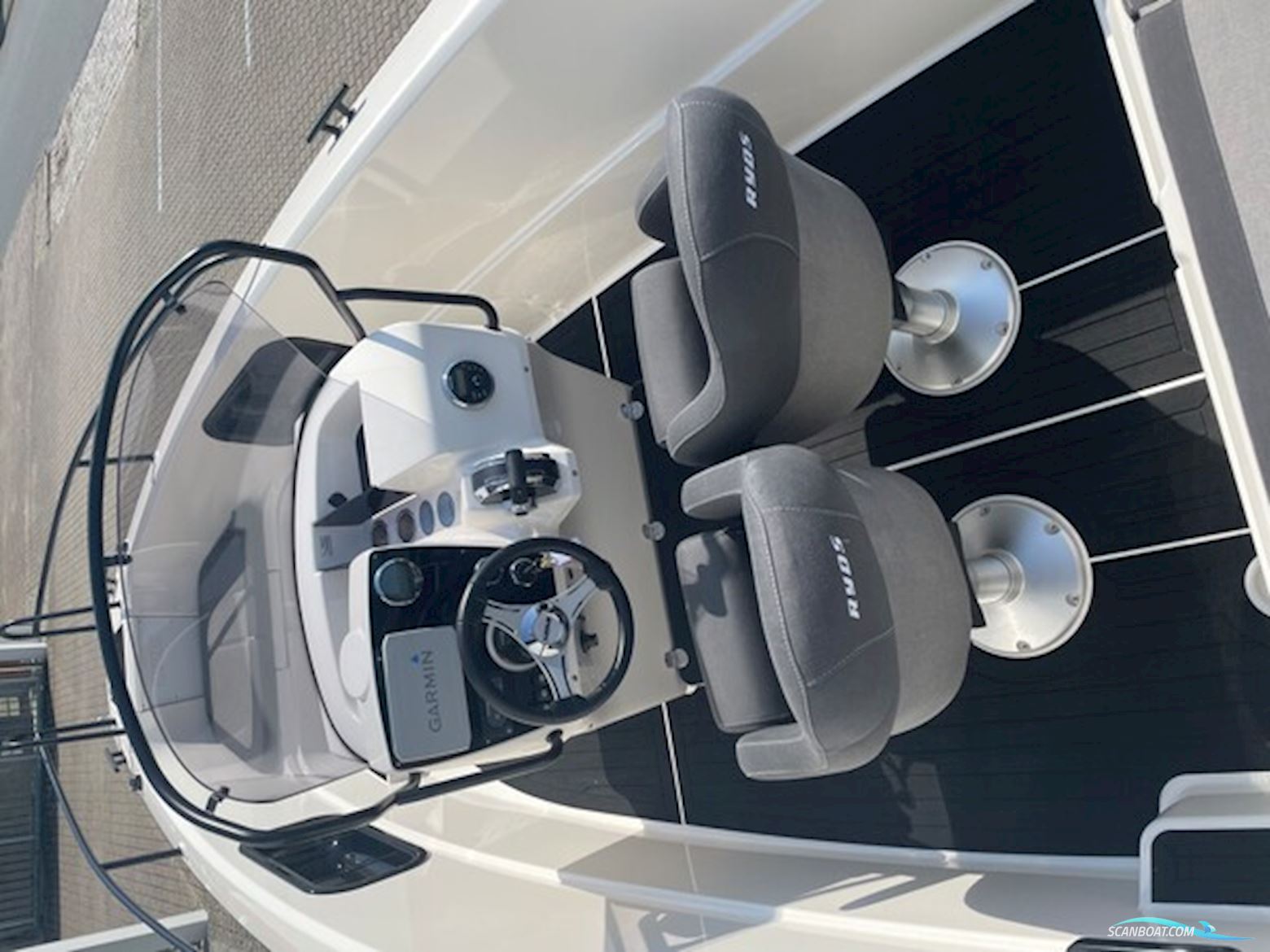 Ryds 630VI Mid-C Med F115 Mercury-Efi CT - S-Line Udstyret.