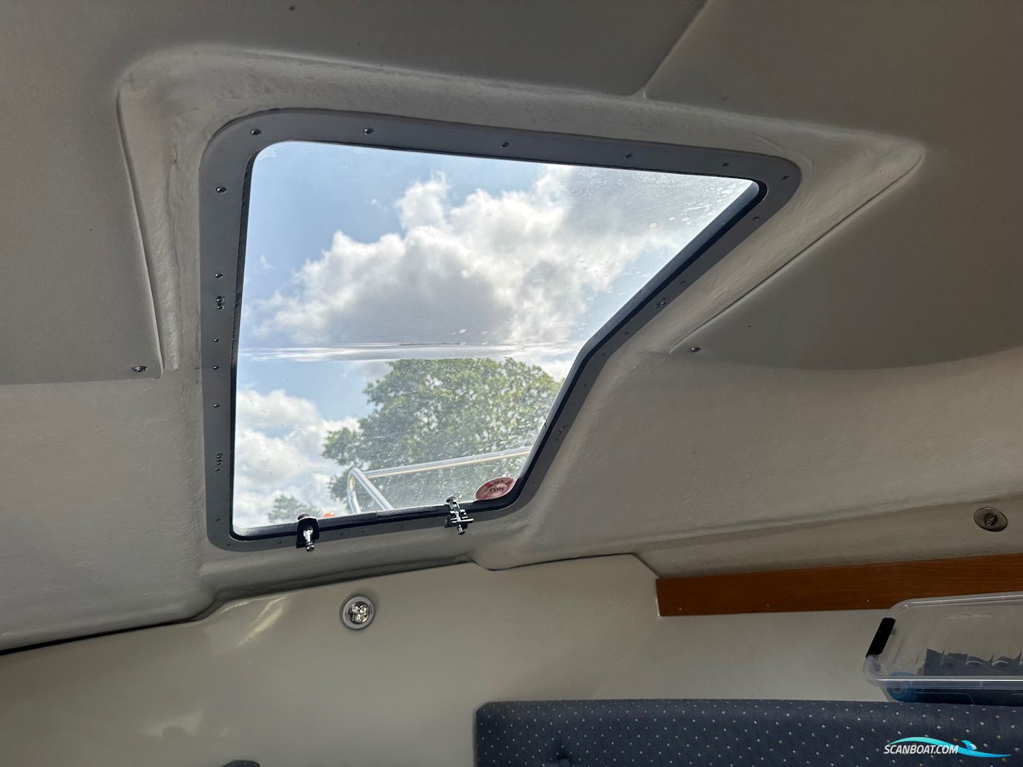 Ryds 695 Family Hardtop