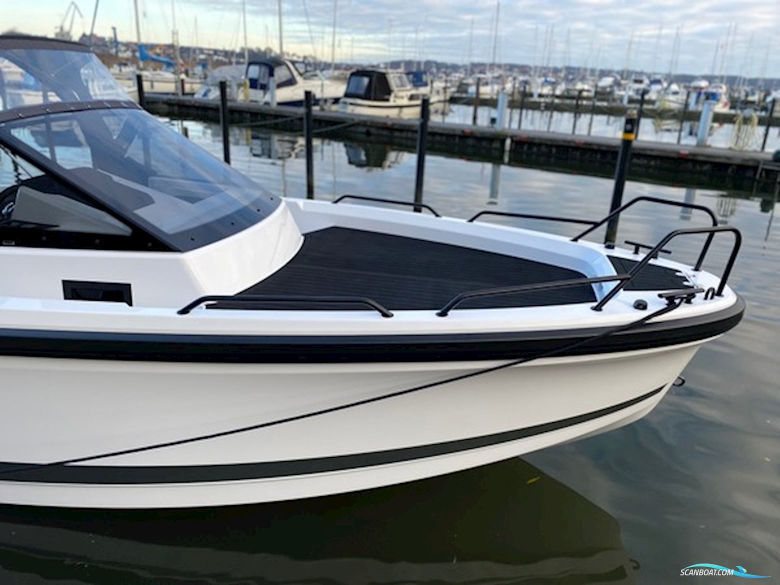 Ryds 735VI - F175 Mercury-EFI DS V6