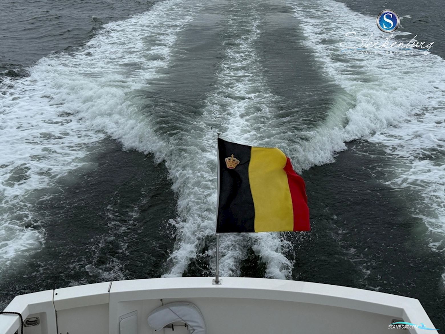 Sabre Yachts Sabreline 47