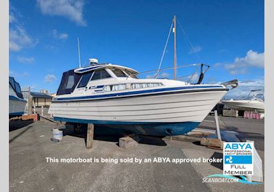 Saga 26HT Motorbåd 1998, med Yanmar 4JH2-DTE motor, England