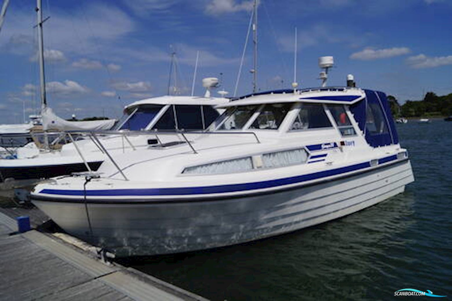 Saga 26HT Motorbåd 2001, med Yanmar motor, England