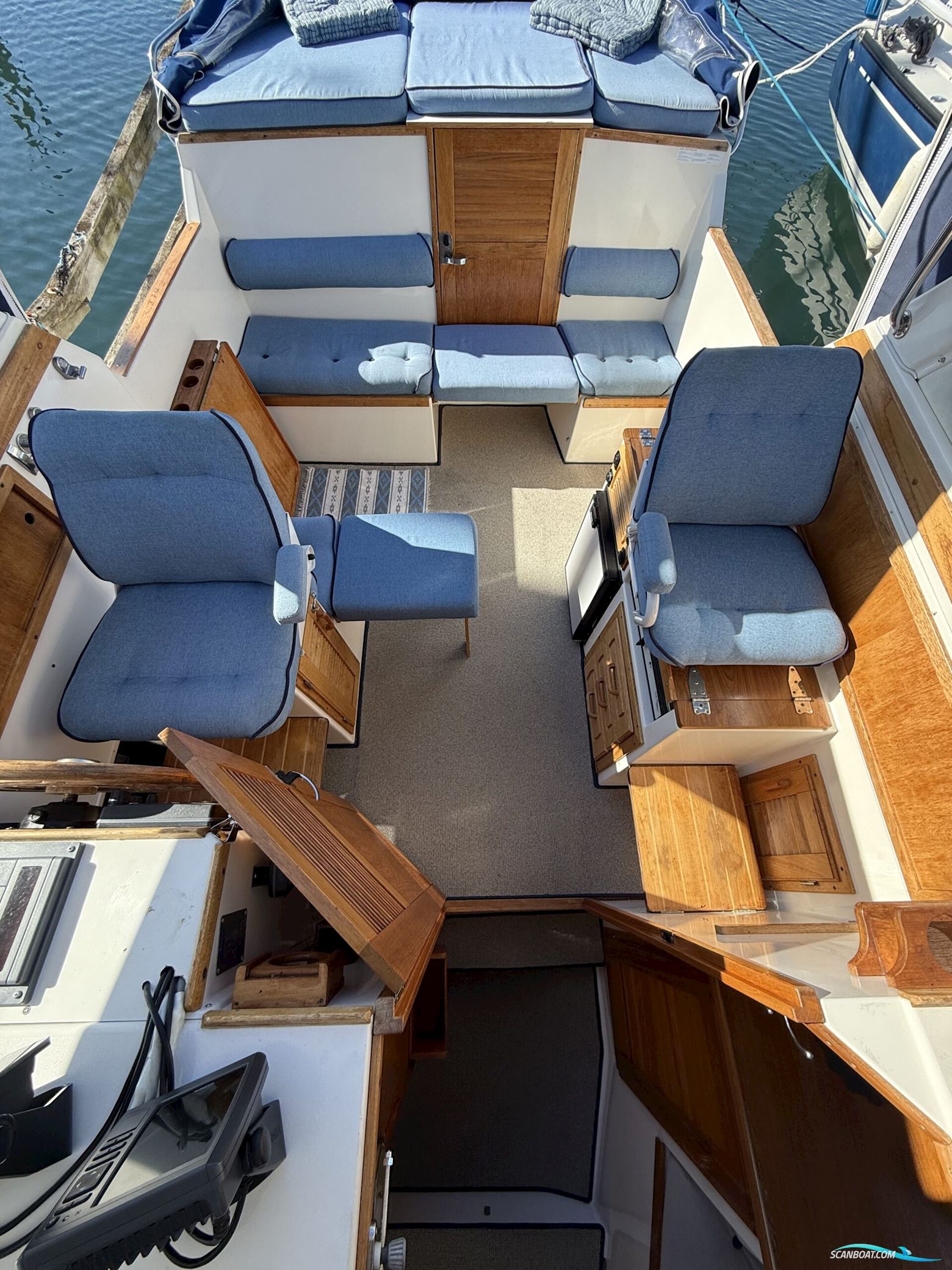 Saga 27, Solgt