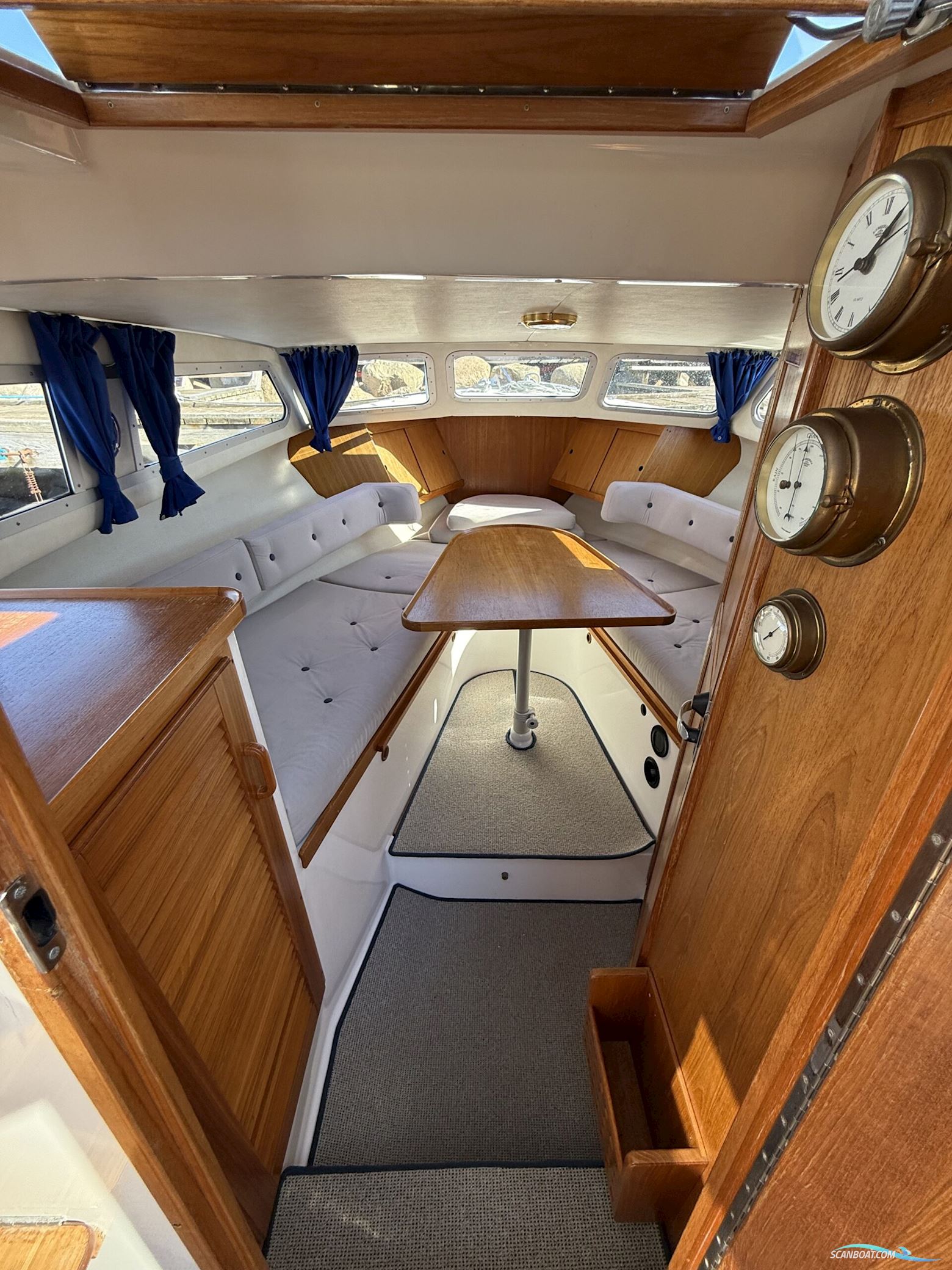 Saga 27, Solgt