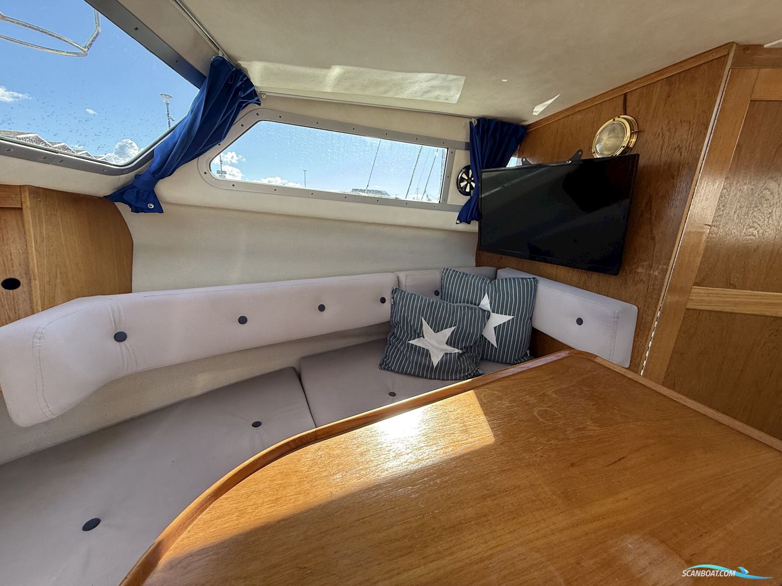 Saga 27, Solgt