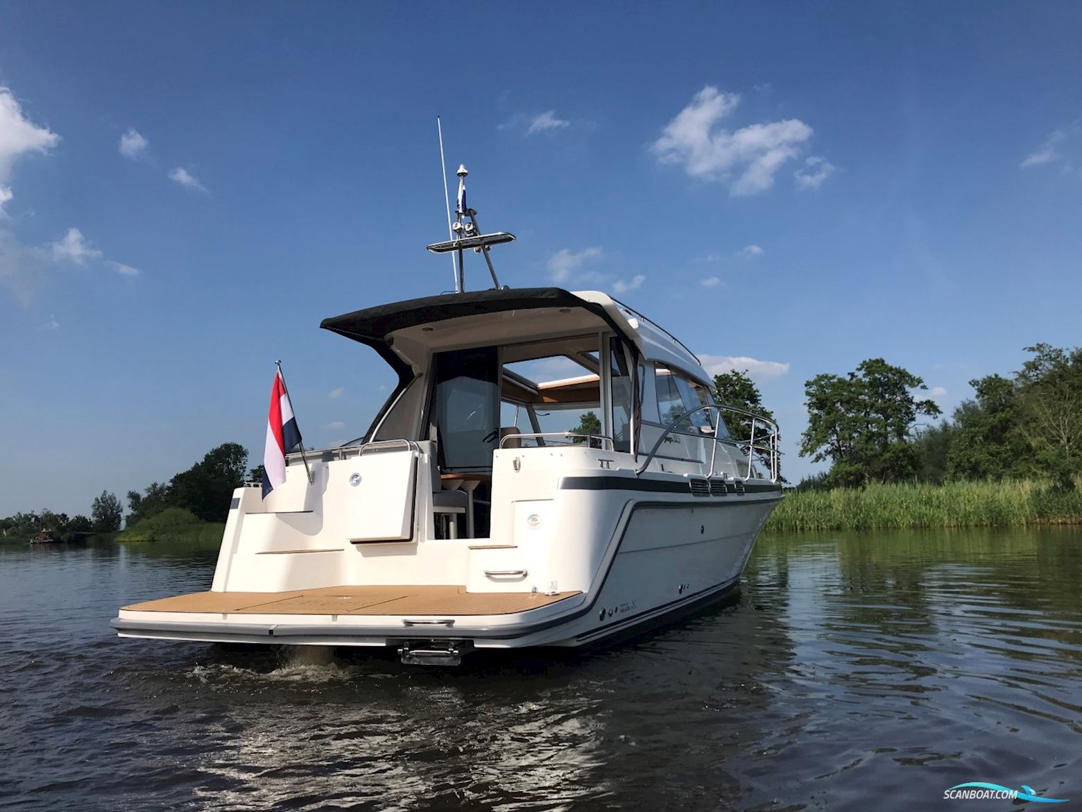 Saga 325