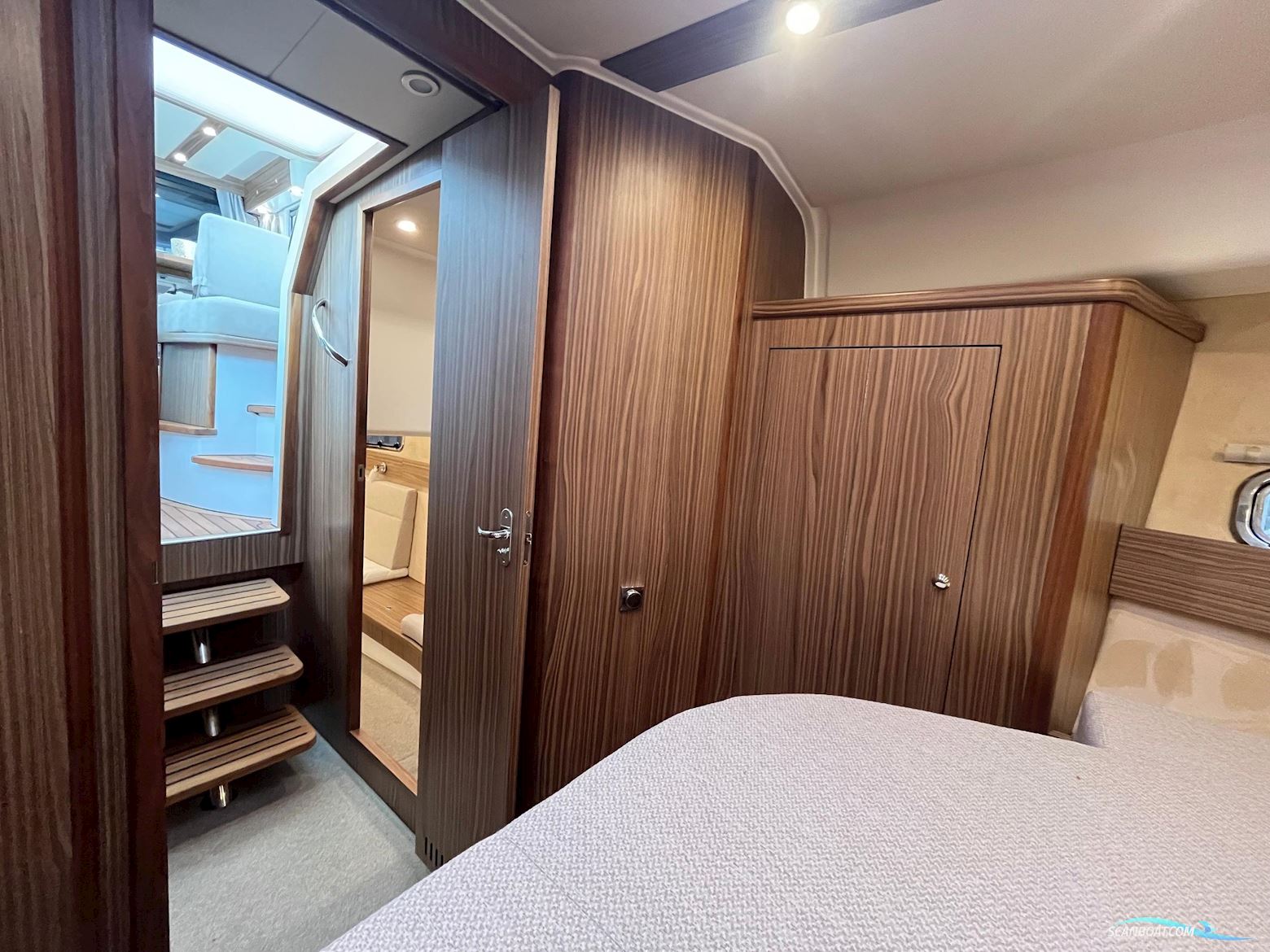 Saga 385 (Gedupliceerd) (Gedupliceerd) (Gedupliceerd)