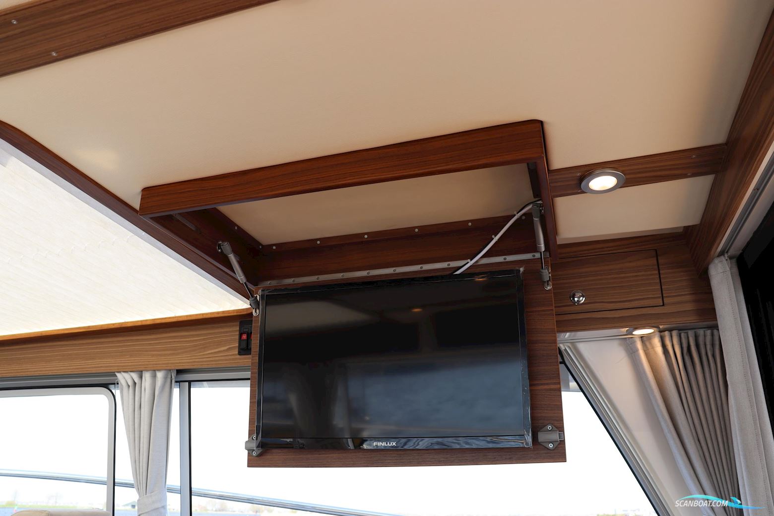 Saga 385  (Gedupliceerd) (Gedupliceerd) (Gedupliceerd)