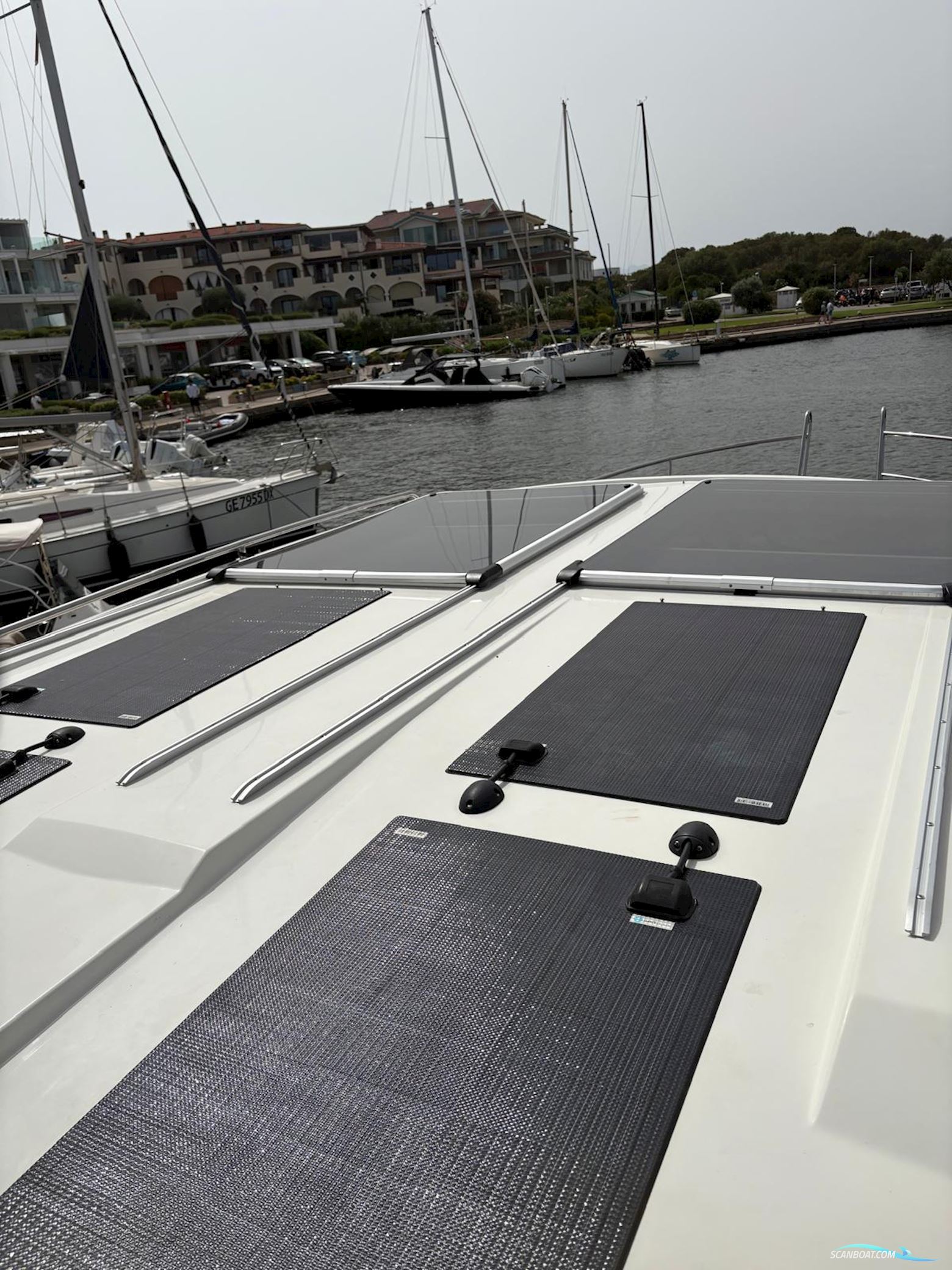 Saga 390