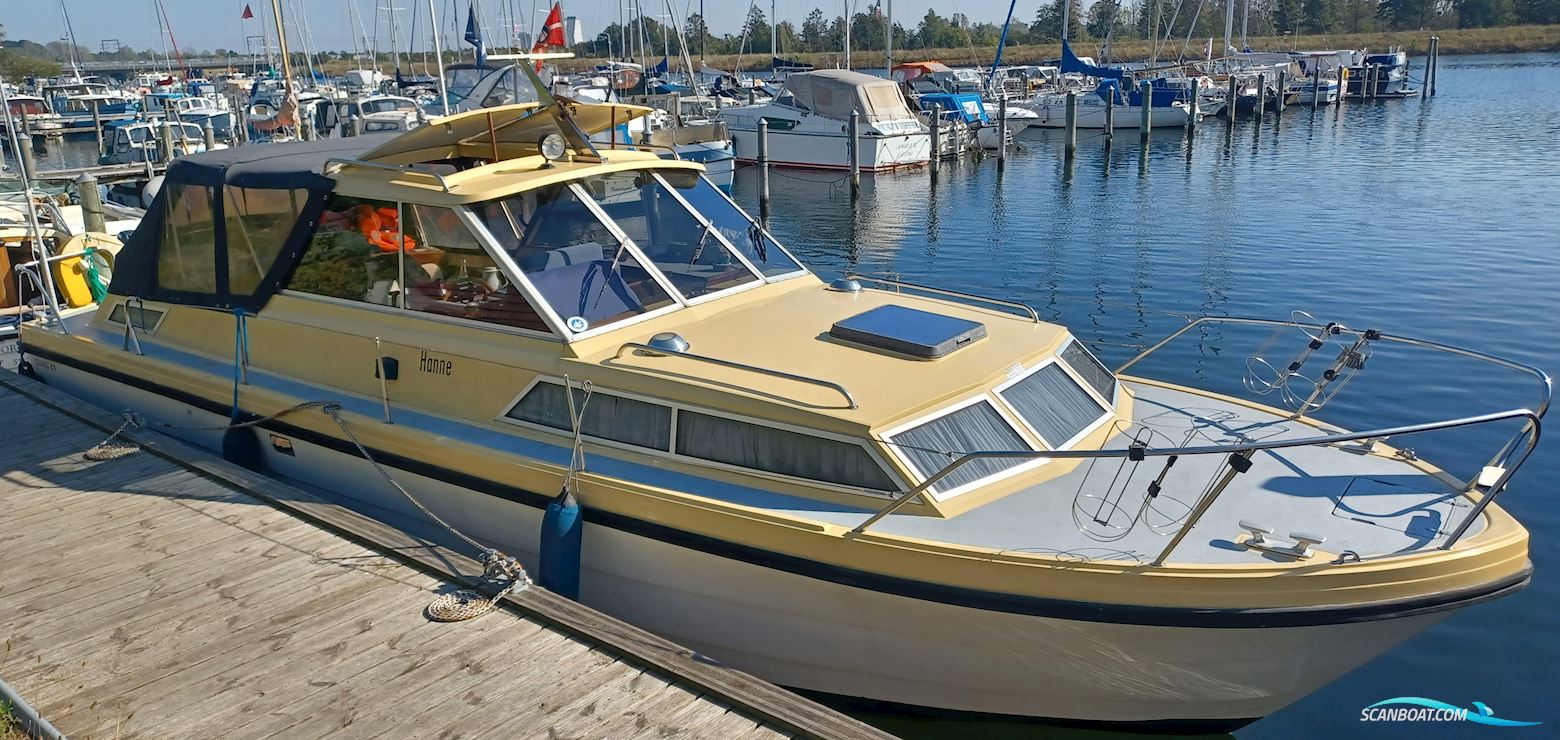 Saltö 31 Med Bådplads Motorbåd 1977, med Ford Mermaid motor, Danmark