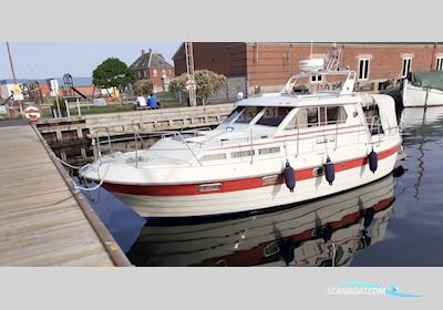 Sandvik 925 Motorbåd 1988, med Volvo Penta TAMD 41
 motor, Danmark