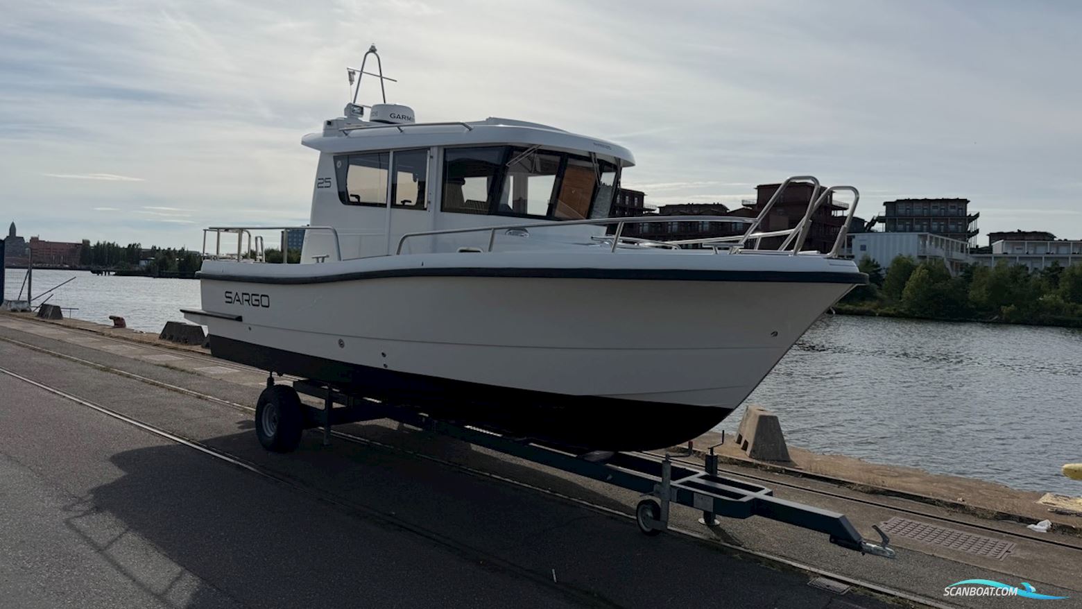 Sargo 25