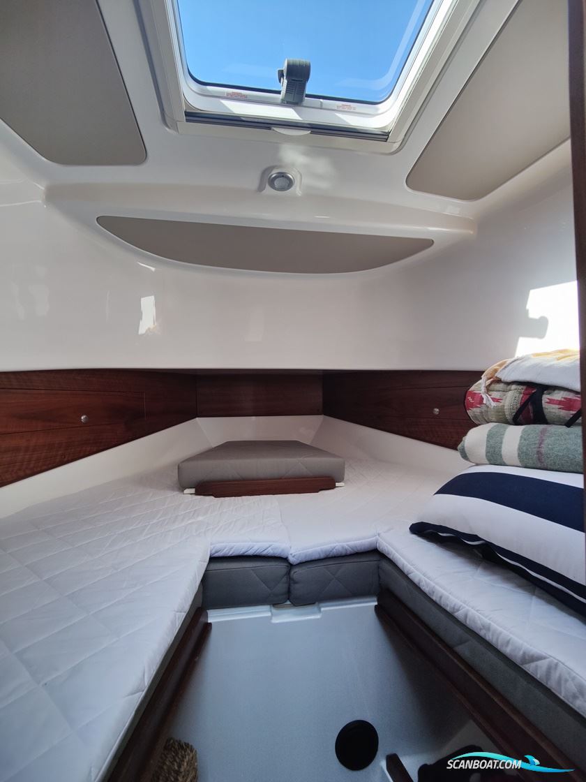 Sargo 31 Explorer