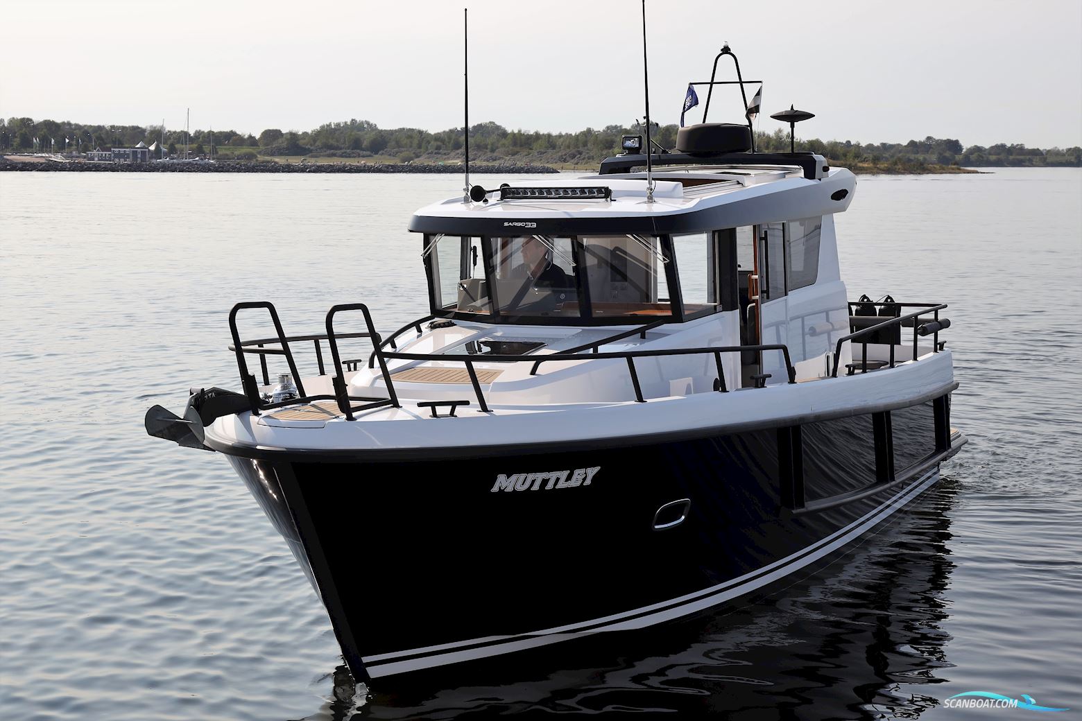 Sargo 33 Explorer Motorbåd 2019, med Volvo Penta D6 - 400 DPH motor, Danmark